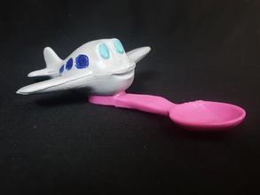 uçak kaşığı bebek besleyici pinshape mutluluk üst oyun oyuncak mutfak ev yaşam formülü anneler yürümeye başlayan çocuk çocuklar kaşık 3d print model - Mito3D