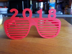 gafas 2018 pinshape accesorios moda año Diseño 3d 3d print model - Mito3D