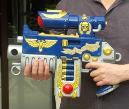 warhammer 40k bolter 45 cm pinshape Spiel design Wettbewerb Requisiten Pistole 3d print model - Mito3D