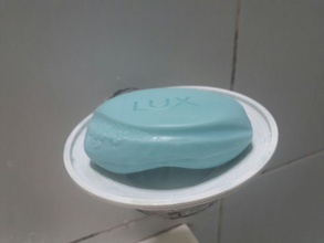 porta sapone foro jabonera agujero pinshape portasapone piatto 3d print model - Mito3D