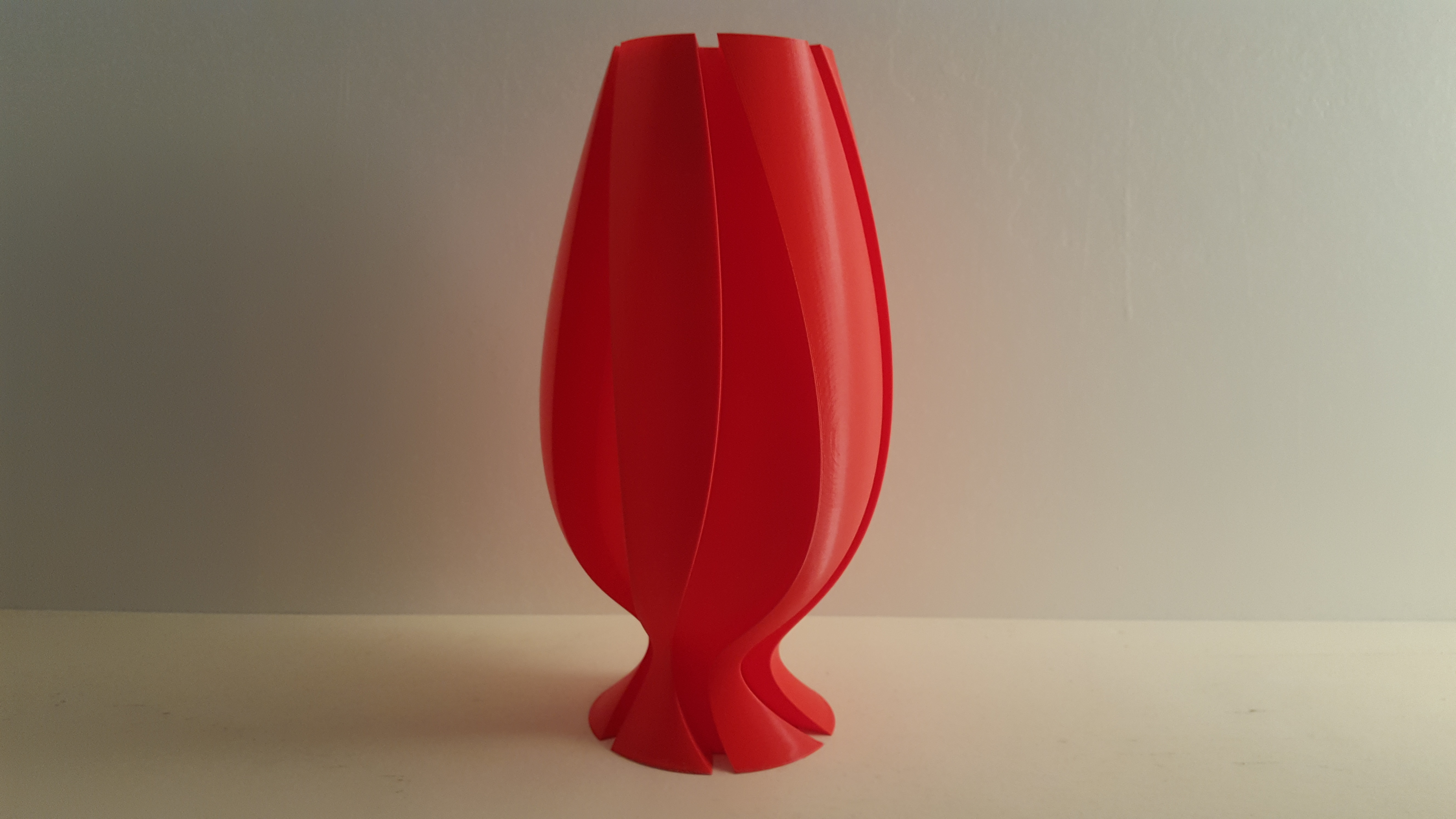 wave carved torpedo vase pinshape art spiral-contour-mode spiral spiral-vase-mode spiral-vase-printing spiral-vases spiral-vase spiralized spiralised spiral-outer-contour spiral-printing vases vase-printing vase-mode-printing vase-mode 3D print model - Mito3D