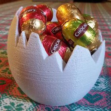 uovo rotto pinshape œuf pâques eggcup l'oeuf 3d print model - Mito3D
