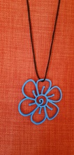 nacklace pinshape fleur conception tion colliers 3d print model - Mito3D
