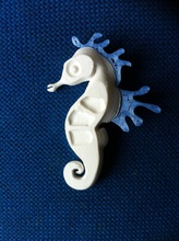 sea horse 2 parts support pinshape sea-horse 3d print model - Mito3D