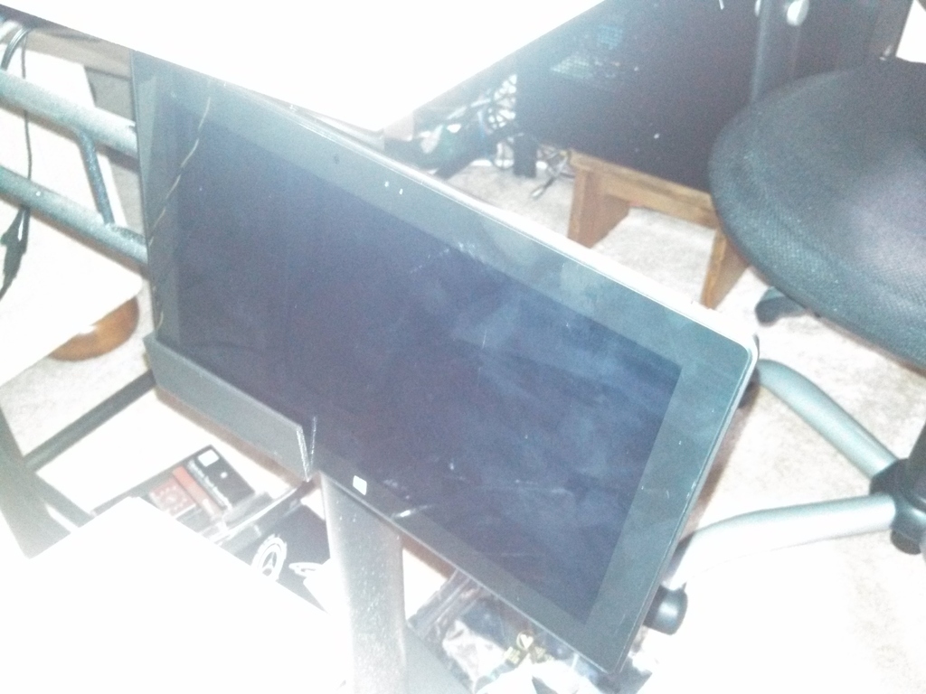 tablette téléphone bureau titulaire pinshape surface rt solidworks 3D print model - Mito3D