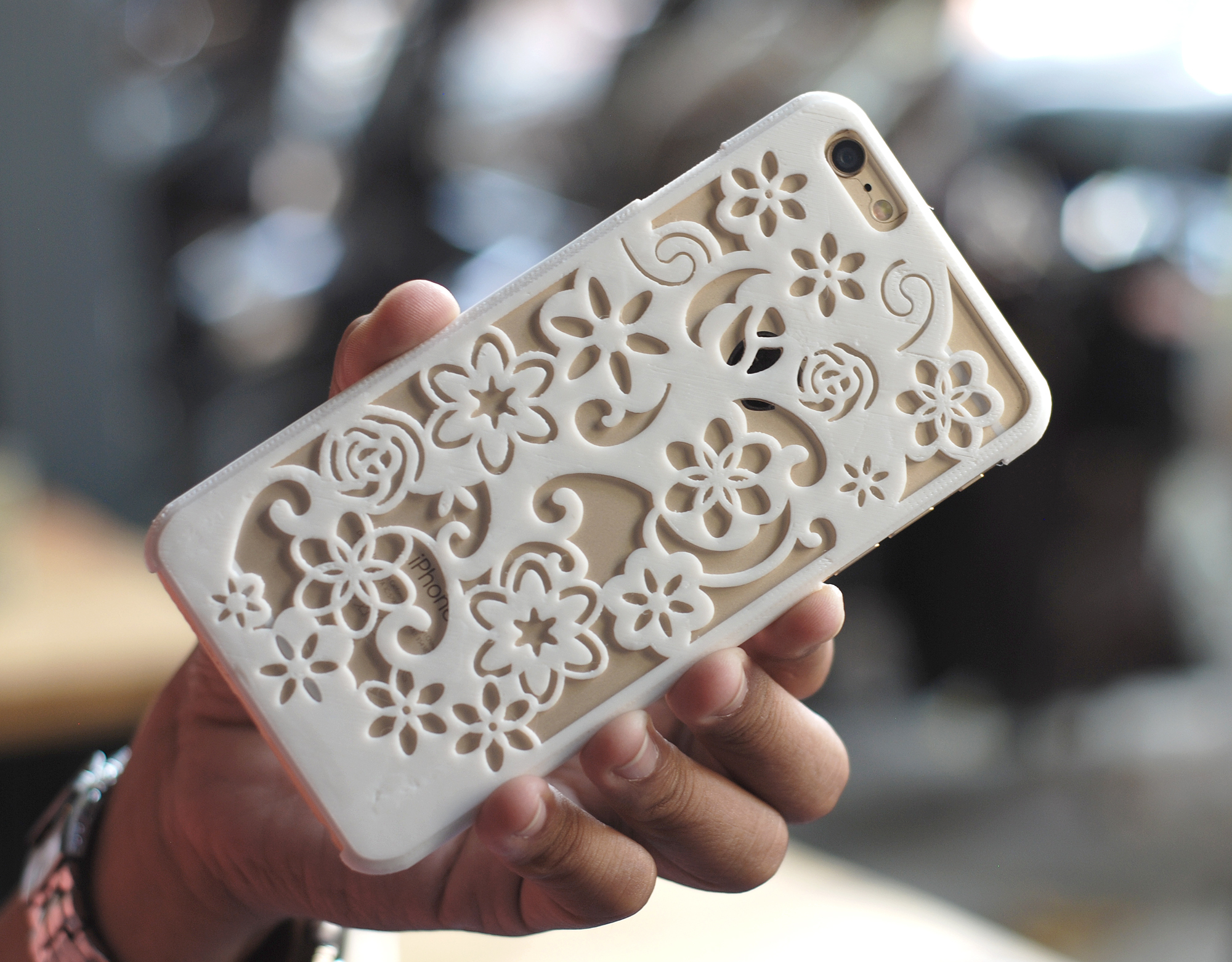 flora iphone 6 case pinshape + flower apple accessories fashion gadget sixth female pattern appliance smartphone phone cover functional function 3D print model - Mito3D