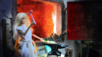 barbie compatible forge pinshape zheng3 jouet notseej kickstarter marteau 3d print model - Mito3D
