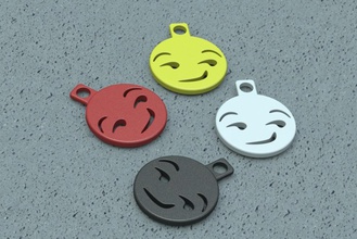 sırıtan Anahtarlık cazibesi pinshape emoji sırıtıyor mutlu 3d print model - Mito3D