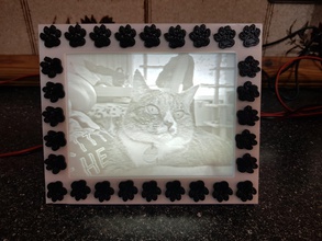 paw print frame light box pinshape lithopane paws-frame light-box-frame light-box 3d print model - Mito3D