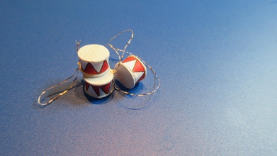 Miniatur Weihnachten drums pinshape dollhouse 1 12 hobby Kunst 3d print model - Mito3D