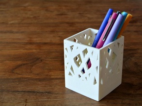Stifthalter pinshape Briefpapier stand Stift Organisation Halter design 3d print model - Mito3D