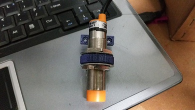 interrupteur proximité mont 18mm mise jour 2015 06 19 pinshape capteur adapto 3d print model - Mito3D