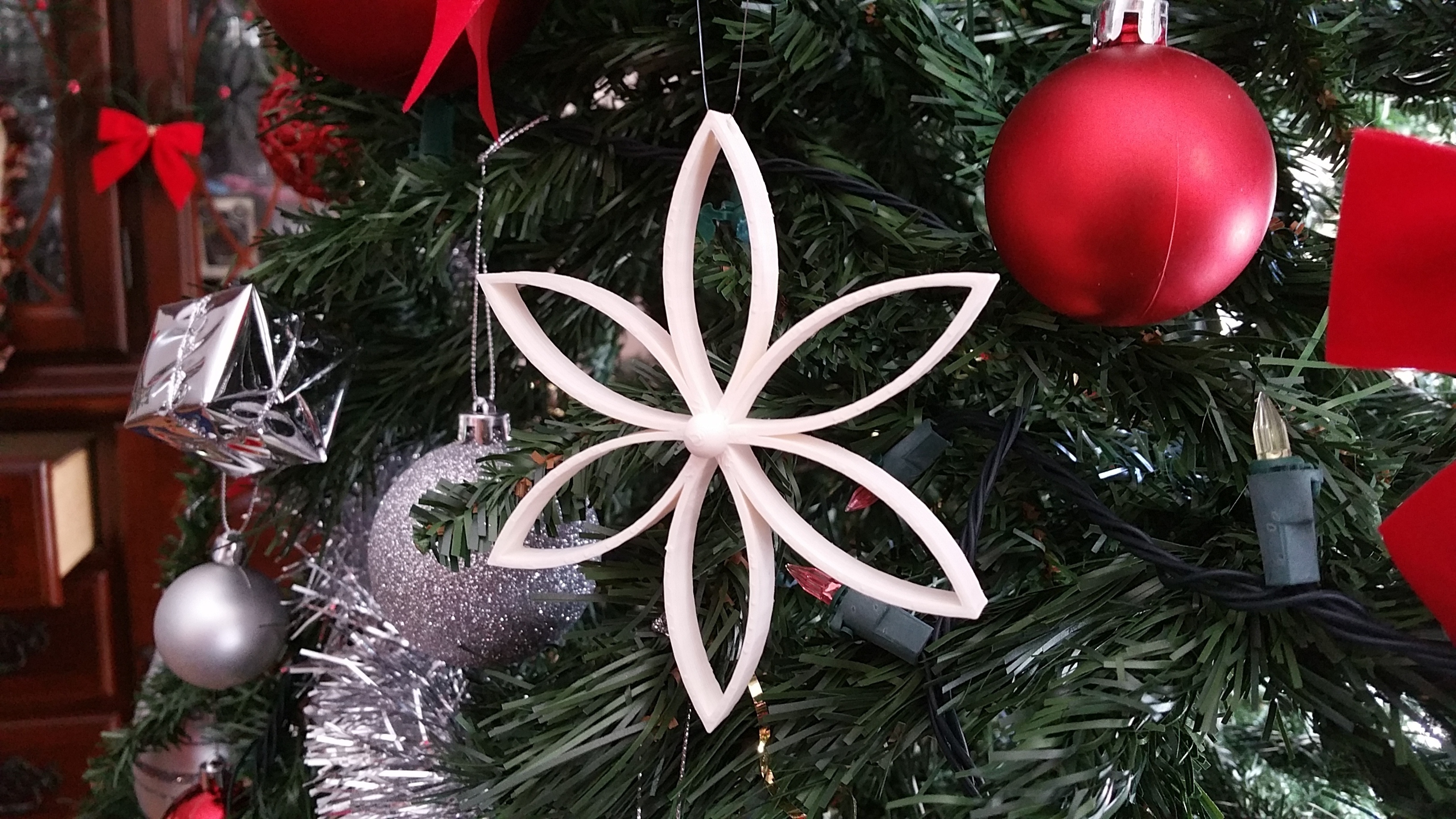 flor natal centro bola pinshape coroa flores estrela ornamento férias 3D print model - Mito3D