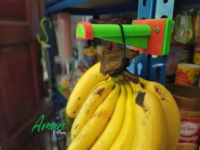 banana hanger pinshape 3d print model - Mito3D