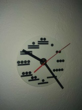 maya numerais relógio alfinete parede maias maia 3d print model - Mito3D