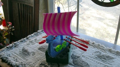 viking chaloupe pinshape jouet squigglepeeps bateau 3d print model - Mito3D