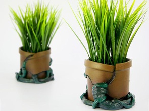 cracked flower pot pinshape painted plant roots 3d print model - Mito3D