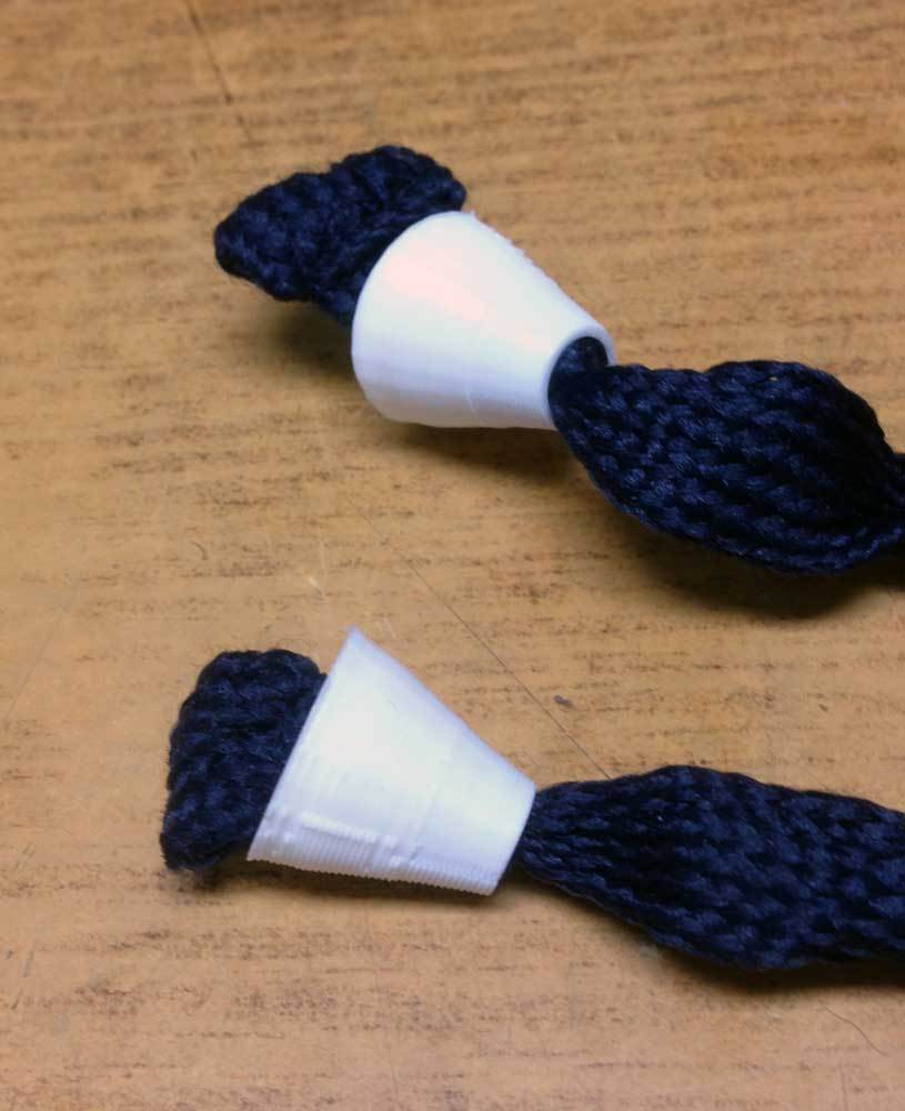 hoodie string toggle pinshape Knebel Halter 3D print model - Mito3D