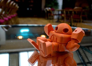 mini maker faire Roboter action Figur pinshape fabshop paris vorgearbeitet samuel bernier 3d print model - Mito3D