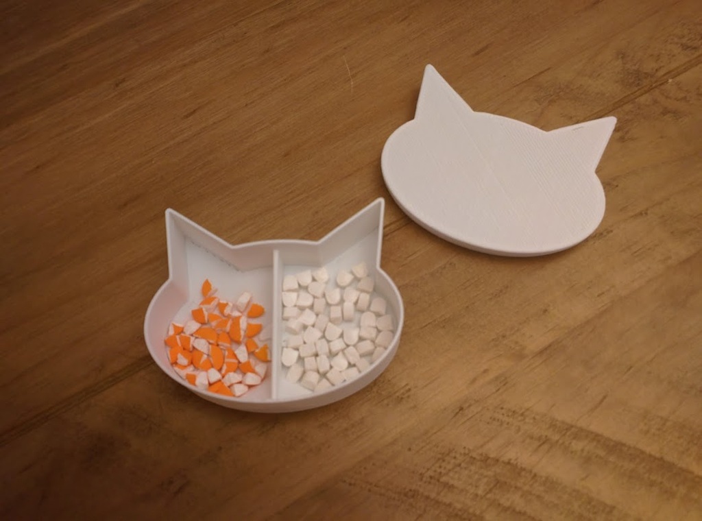 gato forma cuadro divisor pequeña rampa pastillas pinshape tableta píldora medicación gatito caja gatos cat 3D print model - Mito3D
