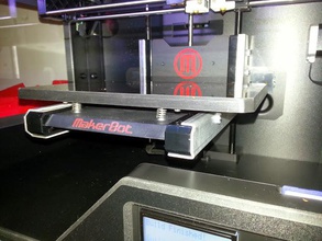 z sahne kol destek parantez 1 2 2x pinshape makerbot replicator taşıma çoğalıcı alttan gelen ısı daniel noree dirsek barspin silah alüminyum 3d print model - Mito3D