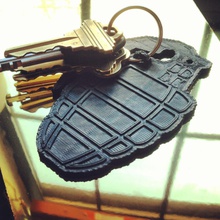 grenade key clip pinshape weapon loop keychain frag cubify cube carabiner belt 3d 3d print model - Mito3D