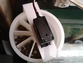 automatic fish feeder pinshape servo rc arduino uno 3d print model - Mito3D