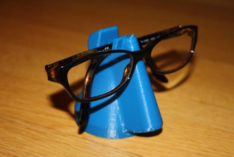 porte lunette lunettes titulaire pinshape madesolid filament cadeau 3d print model - Mito3D