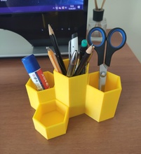 masaüstü dolma kalem Kulp destek pen holder 3d print model - Mito3D
