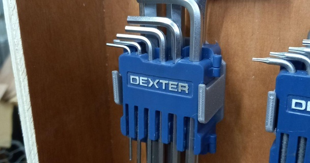 Werkzeug Halter Unterstützung Dexter Schlüssel einstellen chris download frei stl Modell Printablescom 3d Modelle Hobby Macher Veranstalter 3d print model - Mito3D