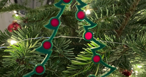 christmas tree ornamento multicolor mmu codos descargar gratis stl modelo imprimiblescom 3d modelos casa decoración Navidad Decoraciones navidad adornos navideños árbol Feliz 3d print model - Mito3D