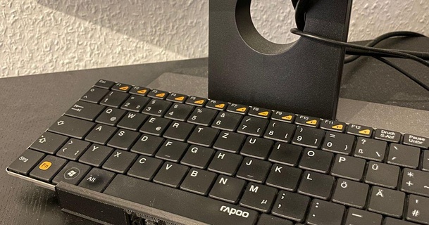 tastiera titolare supporto r3d Scarica gratuito stl modello printablescom 3d Modelli gadget computer 3d print model - Mito3D