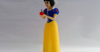 snow white reddadsteve download free stl model printablescom 3d models toys & games action figures statues cartoon girl princess 3d print model - Mito3D