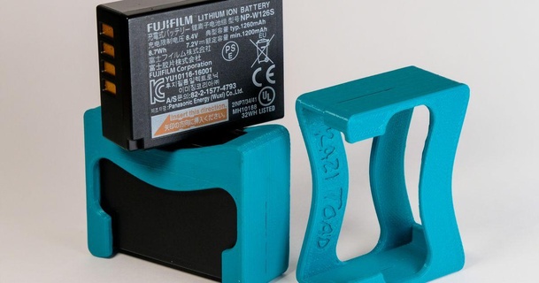 Fujifilm np w126 batería soporte sapo descargar gratis stl modelo imprimiblescom 3d modelos artilugio foto vídeo cámara fuji 3d print model - Mito3D