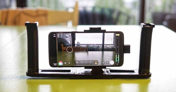 Teléfono móvil cámara plataforma 5t parcialmente congelado descargar gratis stl modelo imprimiblescom 3d modelos artilugio foto vídeo 3d print model - Mito3D