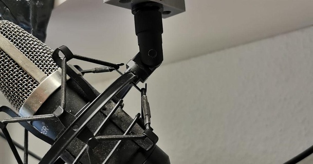 kondensator mikrofon halter wandmontage deckenmontage yukova download free stl model printablescom 3d models gadgets audio adapter deckenhalter wanhalter 3d print model - Mito3D