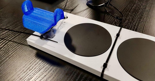 vérifié joysticks universel adaptateur egonheuson Télécharger libre stl modèle imprimablescom 3d modèles gadgets vidéo Jeux Xbox contrôleur xbox handicapées dextérité 3d print model - Mito3D