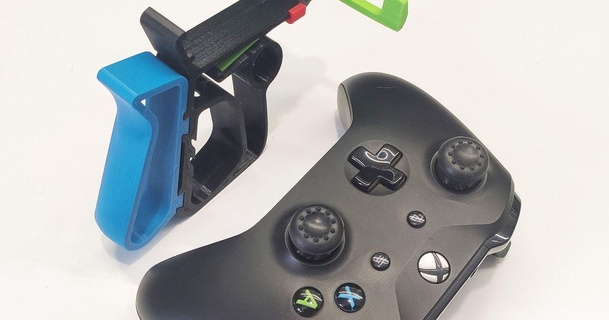 main Xbox manette mod occupé cerveau Télécharger libre stl modèle imprimablescom 3d modèles gadgets vidéo Jeux pistolet déclencheur 3d print model - Mito3D