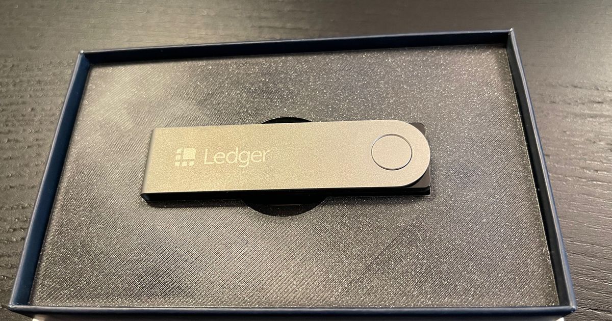 ledger nano box insert crux download free stl model printablescom 3d models hobby & makers ideas 3D print model - Mito3D