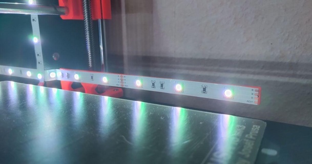 LED bande bars oméga Télécharger libre stl modèle imprimablescom 3d modèles imprimantes mises niveau titulaire soutien led lumière 3d print model - Mito3D