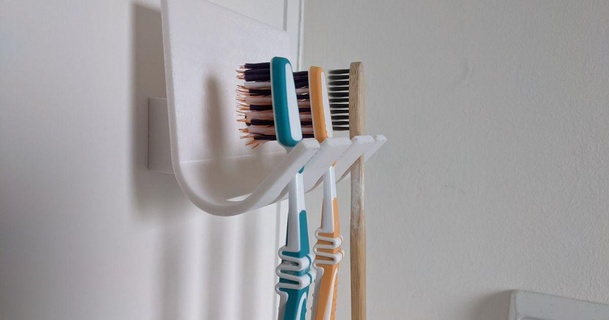 3-teiliger zahnb rsten halter 3 3-piece toothbrush holder toothbrushes thomas download free stl model printablescom 3d models household bathroom 3d print model - Mito3D
