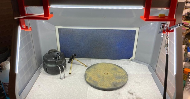 aerógrafo suporte estante cabine pintura rã batalha baixar livre stl modelo printablescom 3d modelos passatempo fabricantes Ferramentas 3d print model - Mito3D