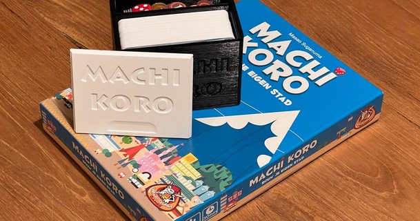 machi koro compatto viaggio organizzatore scatola Perry Scarica gratuito stl modello printablescom 3d Modelli giocattoli Giochi tavola 3d print model - Mito3D