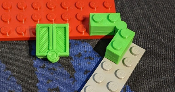 lego compatible charnière brique 2x2 impressions endroit voler Télécharger libre stl modèle imprimablescom 3d modèles jouets Jeux bâtiment 3d print model - Mito3D