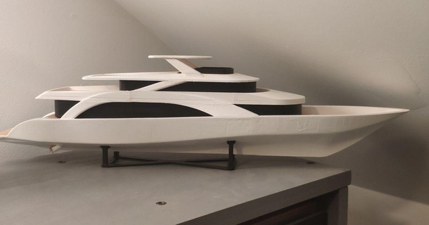 yacht bl benjaminlhm Scarica gratuito stl modello printablescom 3d Modelli giocattoli Giochi veicoli barca maquette 3d print model - Mito3D
