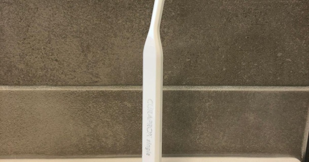 curaprox 1006 brosse dents supporter Gregor Télécharger libre stl modèle imprimablescom 3d modèles soins santé médical outils 3d print model - Mito3D