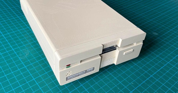 Commodore 1581 kopya durum kılıf Bigby indir Bedava stl model printablescom 3d modeller hobi yapımcılar elektronik commodore1581 retrocomputing 3d print model - Mito3D