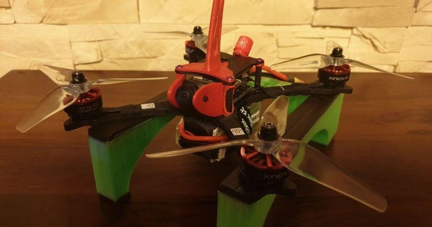 emmet'in helikopterler Einstein çerçeve hdsıfır kamera lolipop yüzgeç bağlar Bay Pod indir Bedava stl model printablescom 3d modeller Spor Dalları dış mekan 3d print model - Mito3D