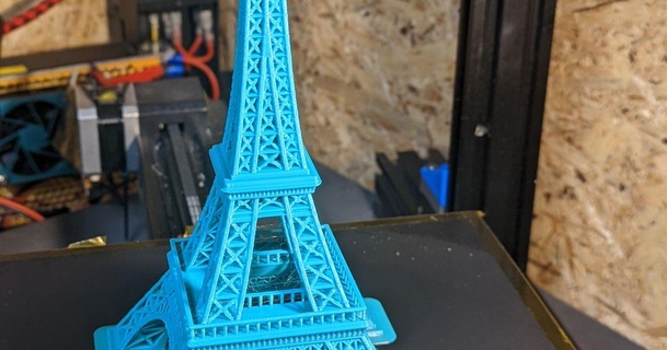 Eiffel Turm fdm druckbar Schrei download frei stl Modell Printablescom 3d Modelle Welt scannt Architektur Stadtplanung Kunst Eiffelturm Europa 3d print model - Mito3D