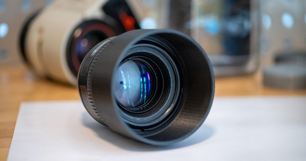 Nikon af s 50mm lente capucha conceder Parker estudio descargar gratis stl modelo imprimiblescom 3d modelos artilugio foto vídeo cubierta afs50mm nikon50mm 3d print model - Mito3D